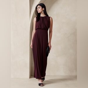 Elegant Sleeveless Maxi Dress in Black - Banana Republic